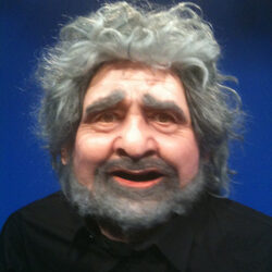 Beppe Grillo nel cast de Gli Sgommati