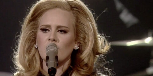 Oscar 2013: Adele si esibir脿 con ‘Skyfall’