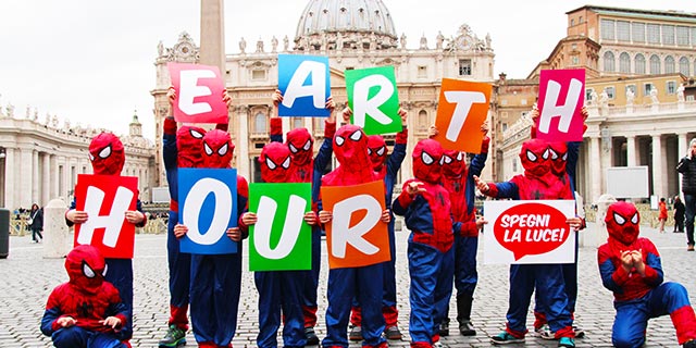 29 Marzo 2014: Spider-Man e WWF insieme per l'Earth Hour