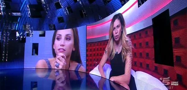 Chicca e Angela, il confronto