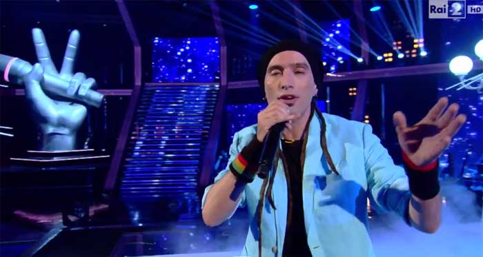 The Voice 2014, Live 3: Valerio Jovine canta 'Una carezza in un pugno'