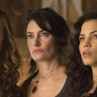 Recensione Witches of East End 2x01 - A Moveable Beast