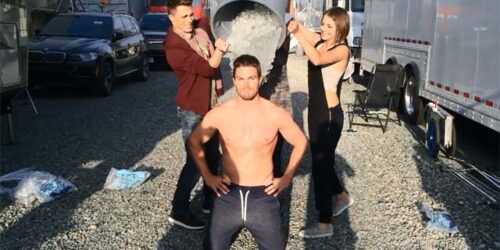 Ice Bucket Challenge: Stephen Amell