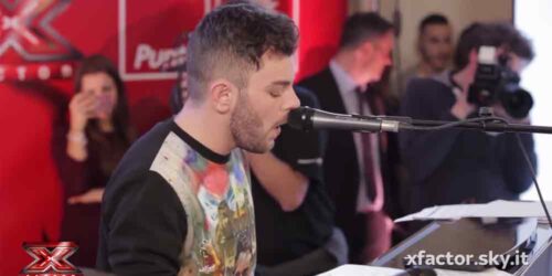 X Factor 2014: Lorenzo Fragola al Punto Enel di Milano