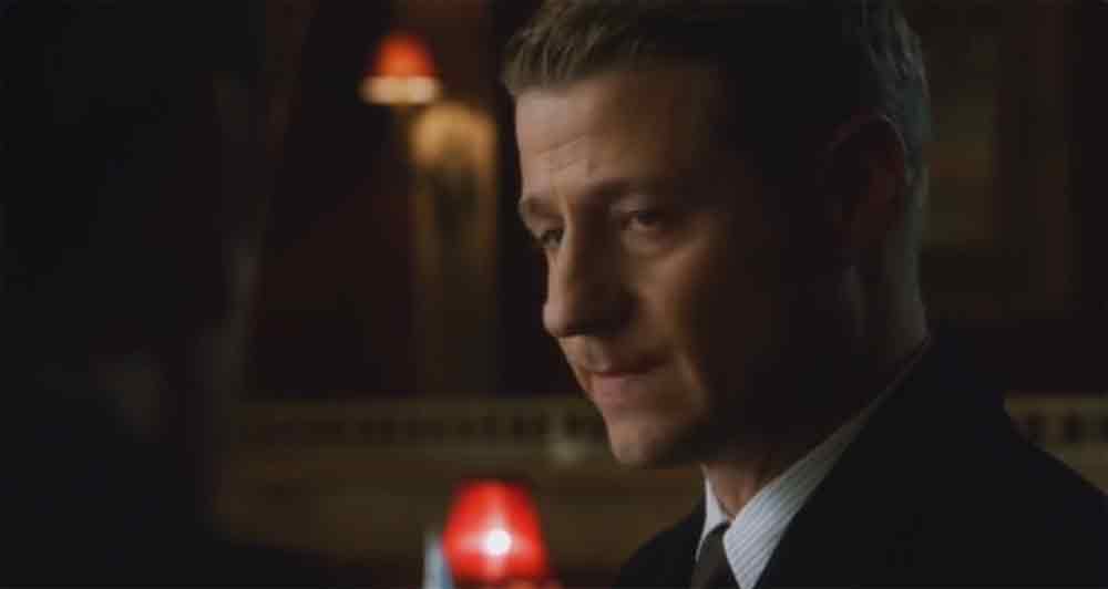 Gotham - 1x13 Welcome Back, Jim Gordon - Clip No One Gets Hurt