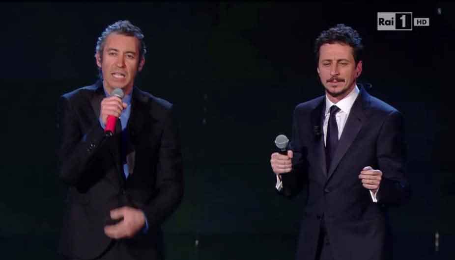 Sanremo 2015: Luca e Paolo (primo ingresso) - 3a serata