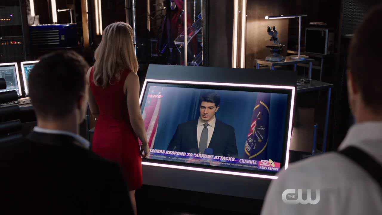 Arrow 3x17 Suicidal Tendencies - Clip