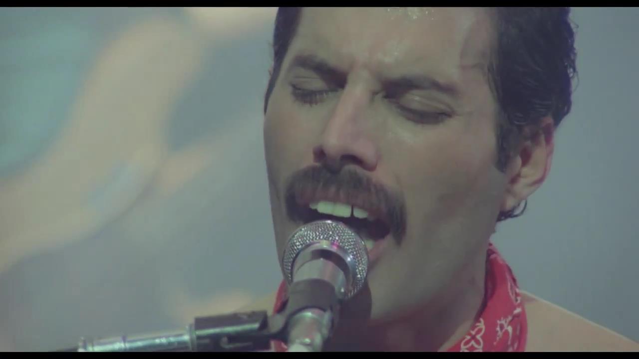 Queen Rock Montreal - Clip We are the champions