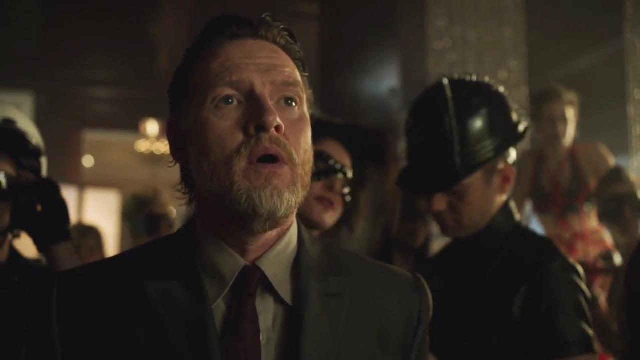 Gotham - 1x21 The Anvil or the Hammer - Clip 1