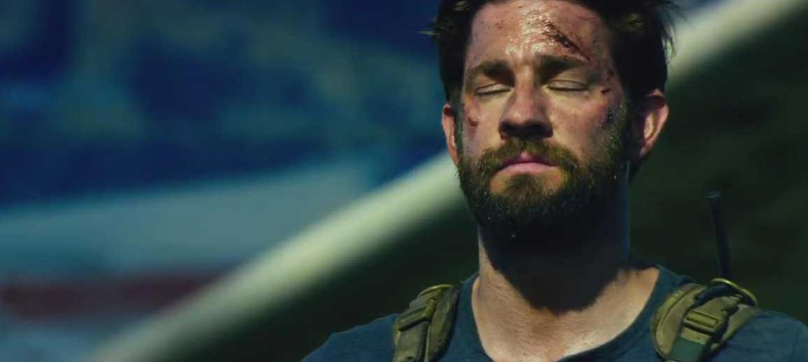 Con Michael Bay sul set di 13 Hours: The Secret Soldiers of Benghazi