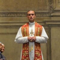 The Young Pope, recensione primi due episodi