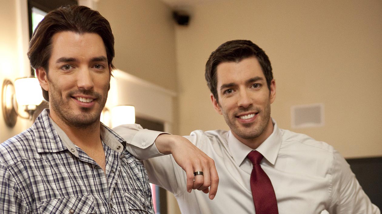 Buying and Selling fratelli Jonathan e Drew Scott