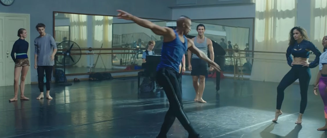 Clip Lo spettacolo prende forma dal film New York Academy - Freedance