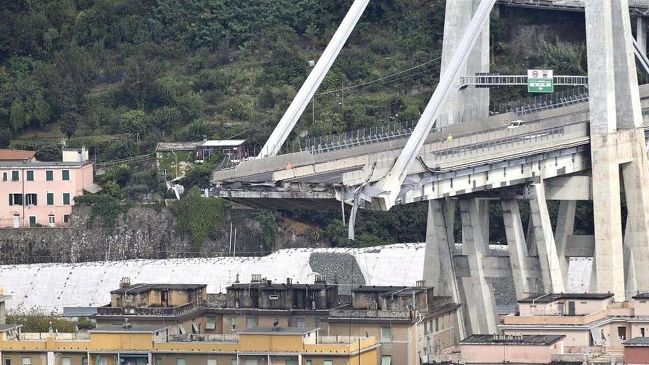 Ponte Morandi crollato