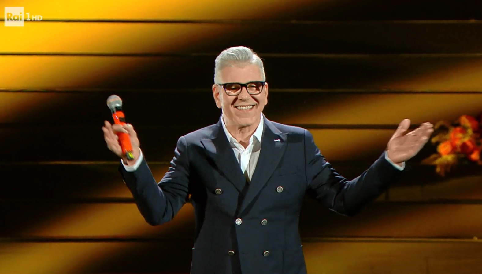 Michele Zarrillo canta Deborah a Sanremo 2020