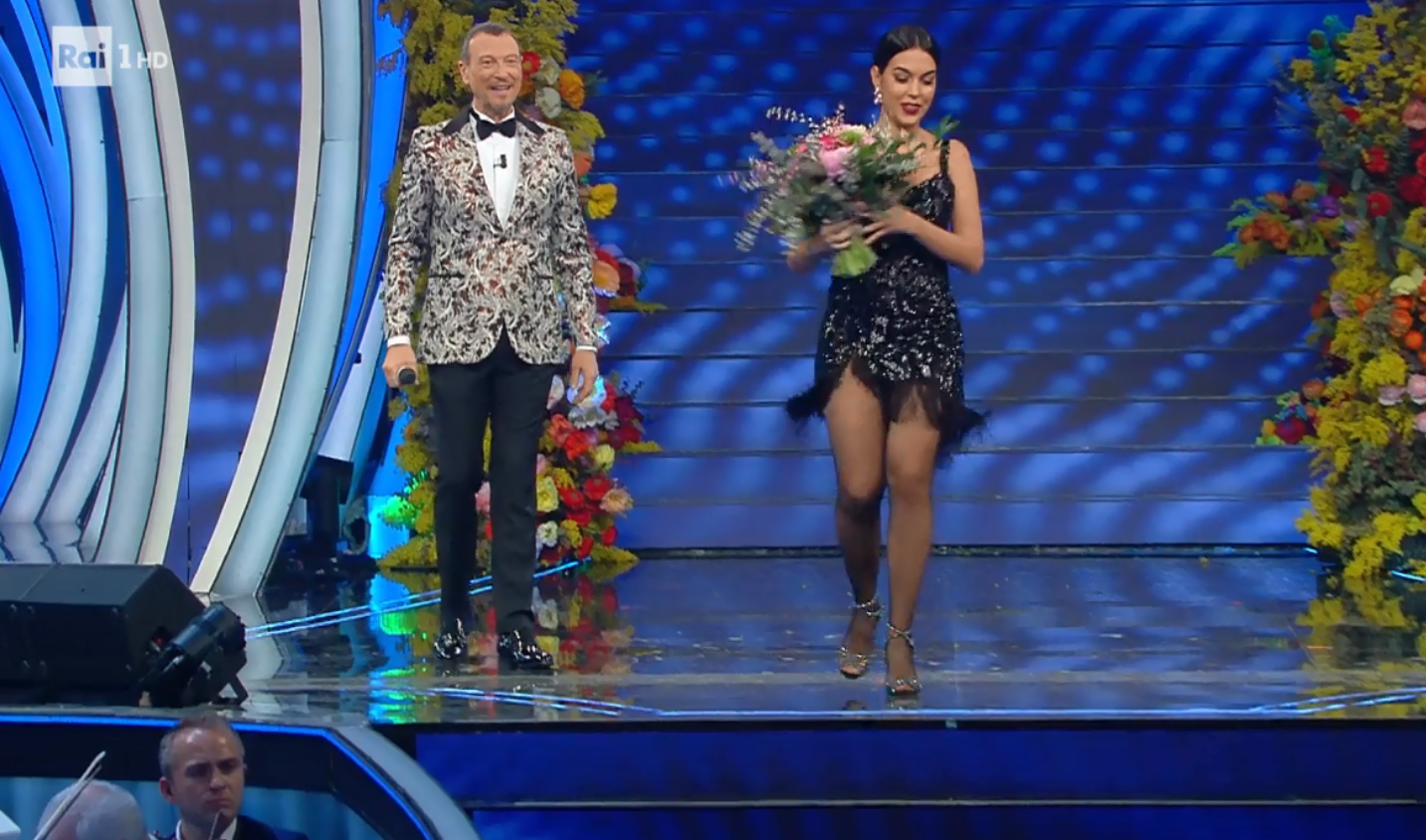 Georgina Rodriguez balla un tango a Sanremo 2020