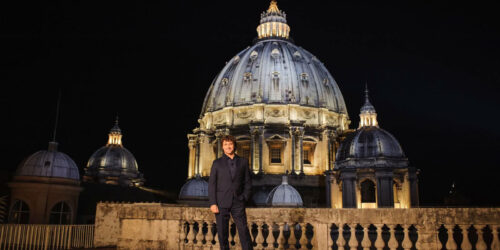 Stanotte a San Pietro. Viaggio tra le meraviglie del Vaticano