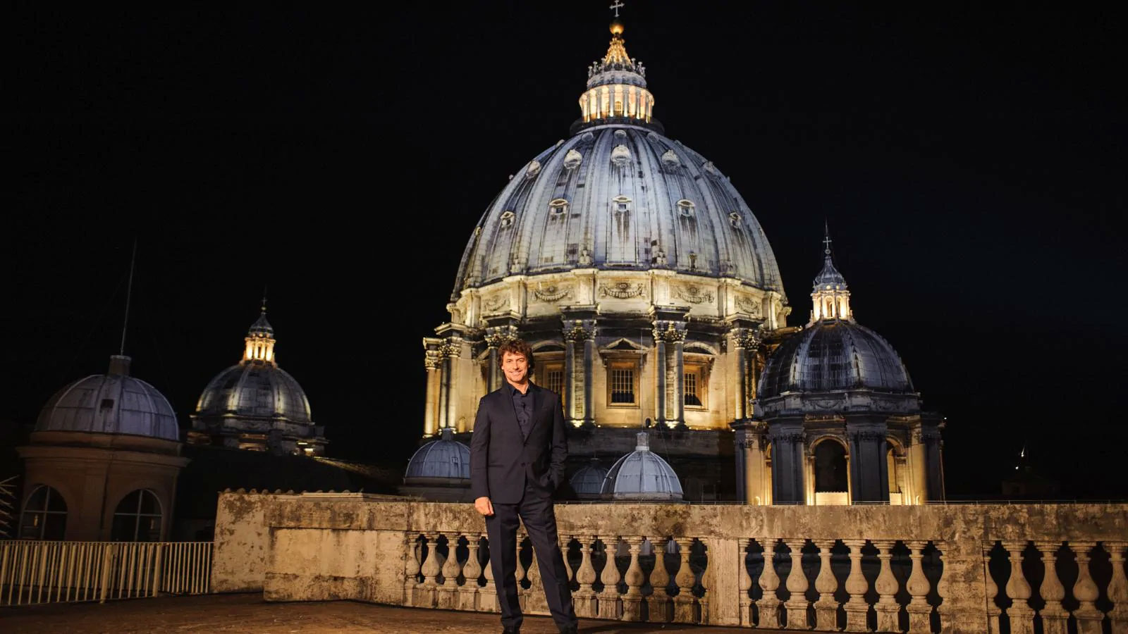 Stanotte a San Pietro. Viaggio tra le meraviglie del Vaticano