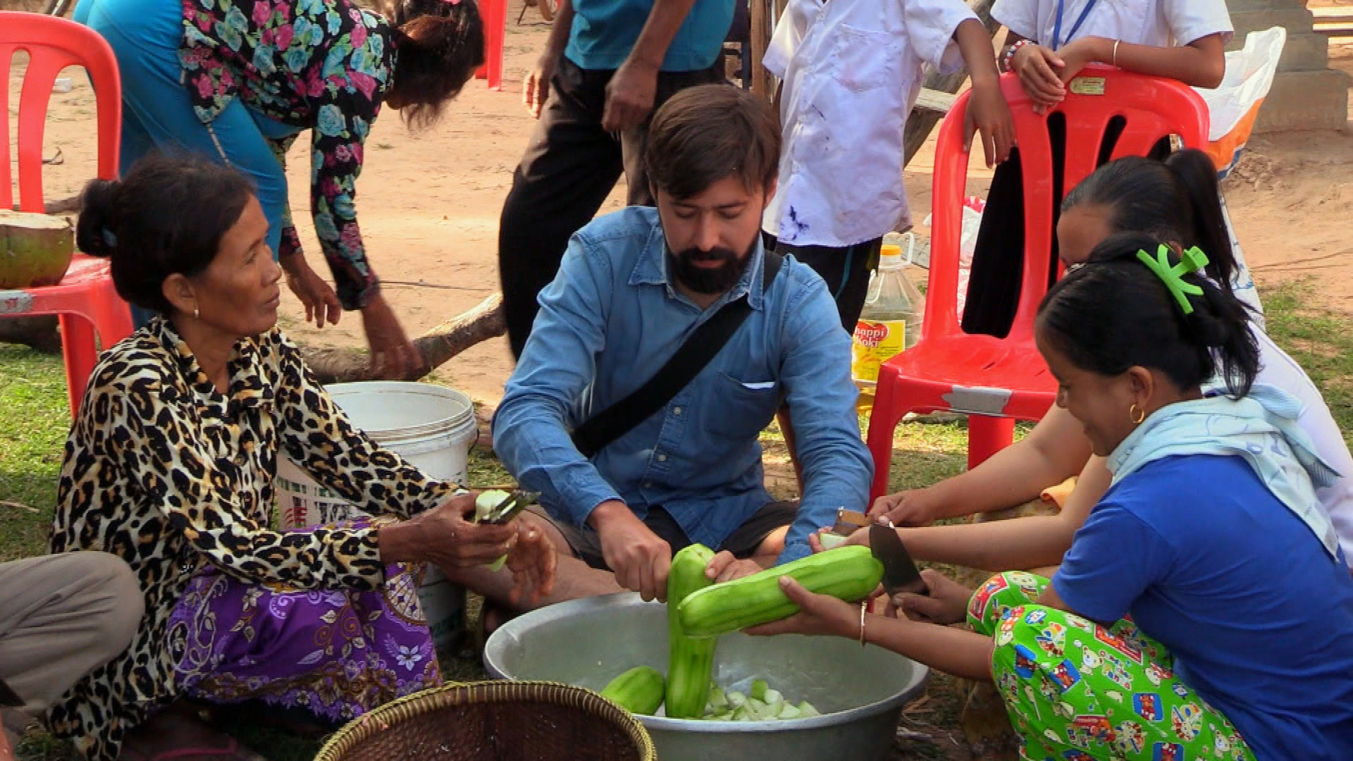 Possiamo mangiare da voi? - Cambogia [credit: LaF]