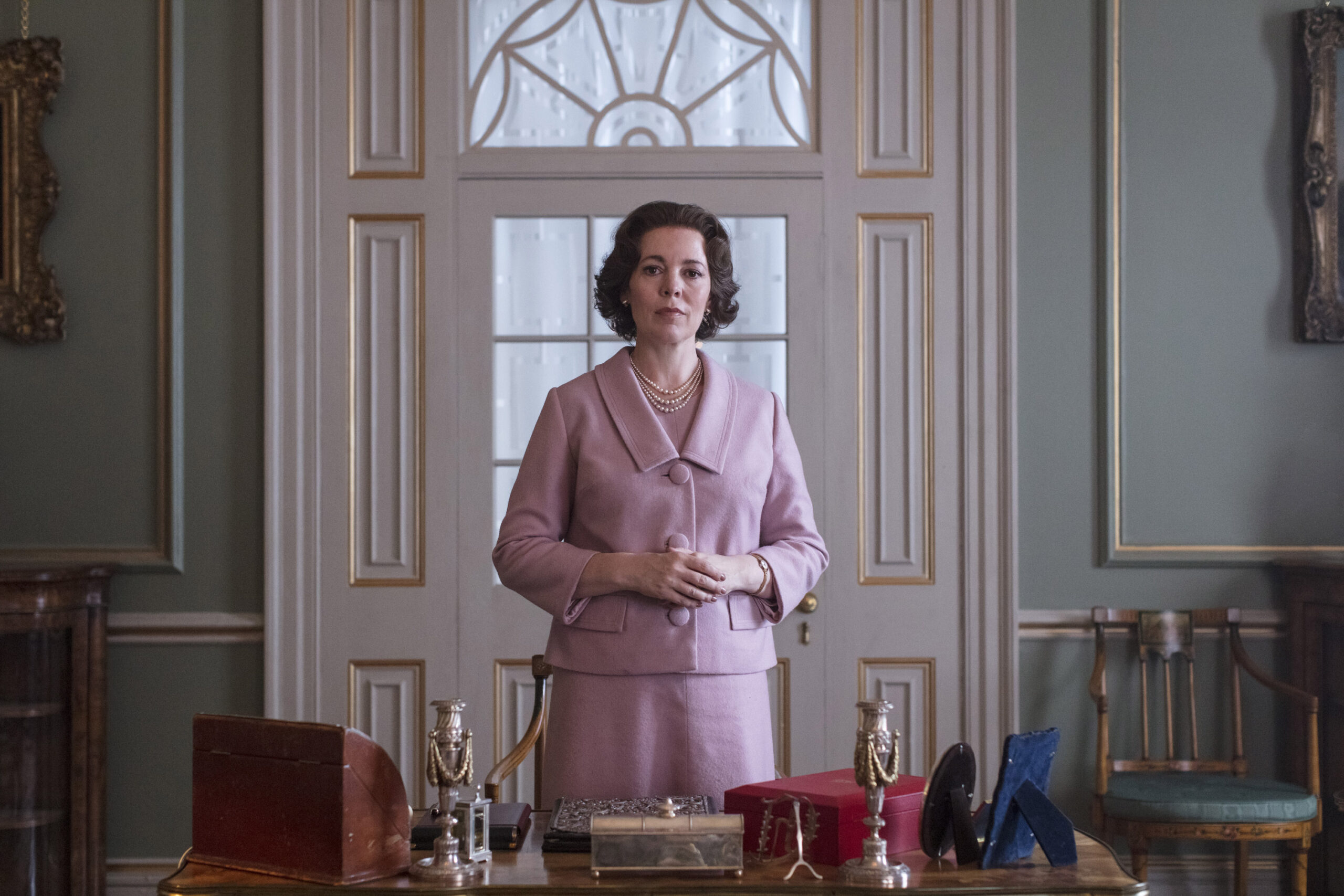 Olivia Colman in The Crown 3x02 [credit: Sophie Mutevelian/Netflix]