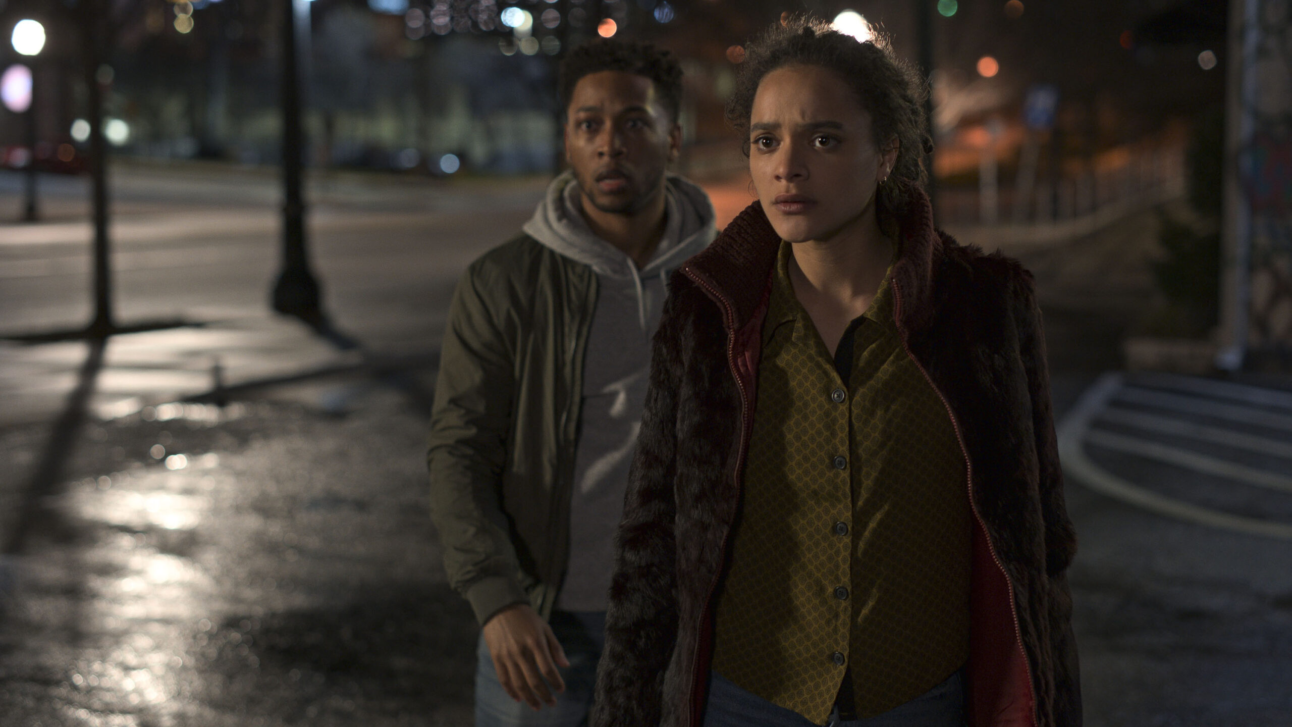 Jacob Latimore e Sasha Lane in 'Storie incredibili', disponibile su Apple TV Plus [tag: Jacob Latimore e Sasha Lane] [credit: courtesy of Apple TV Plus]