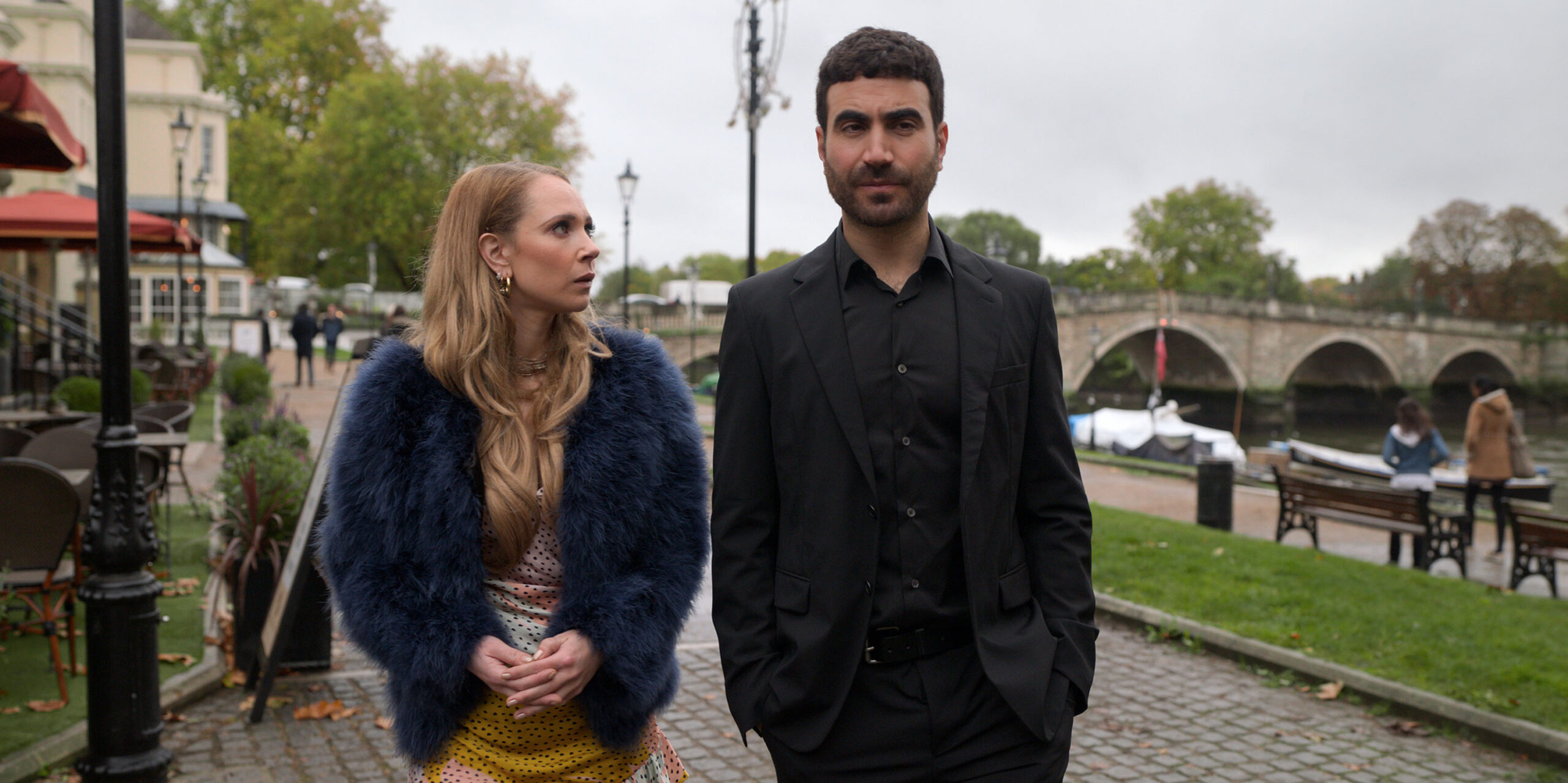 Juno Temple e Brett Goldstein in Ted Lasso 1x08 'The Diamond Dogs' [credit: courtesy of Apple TV+]