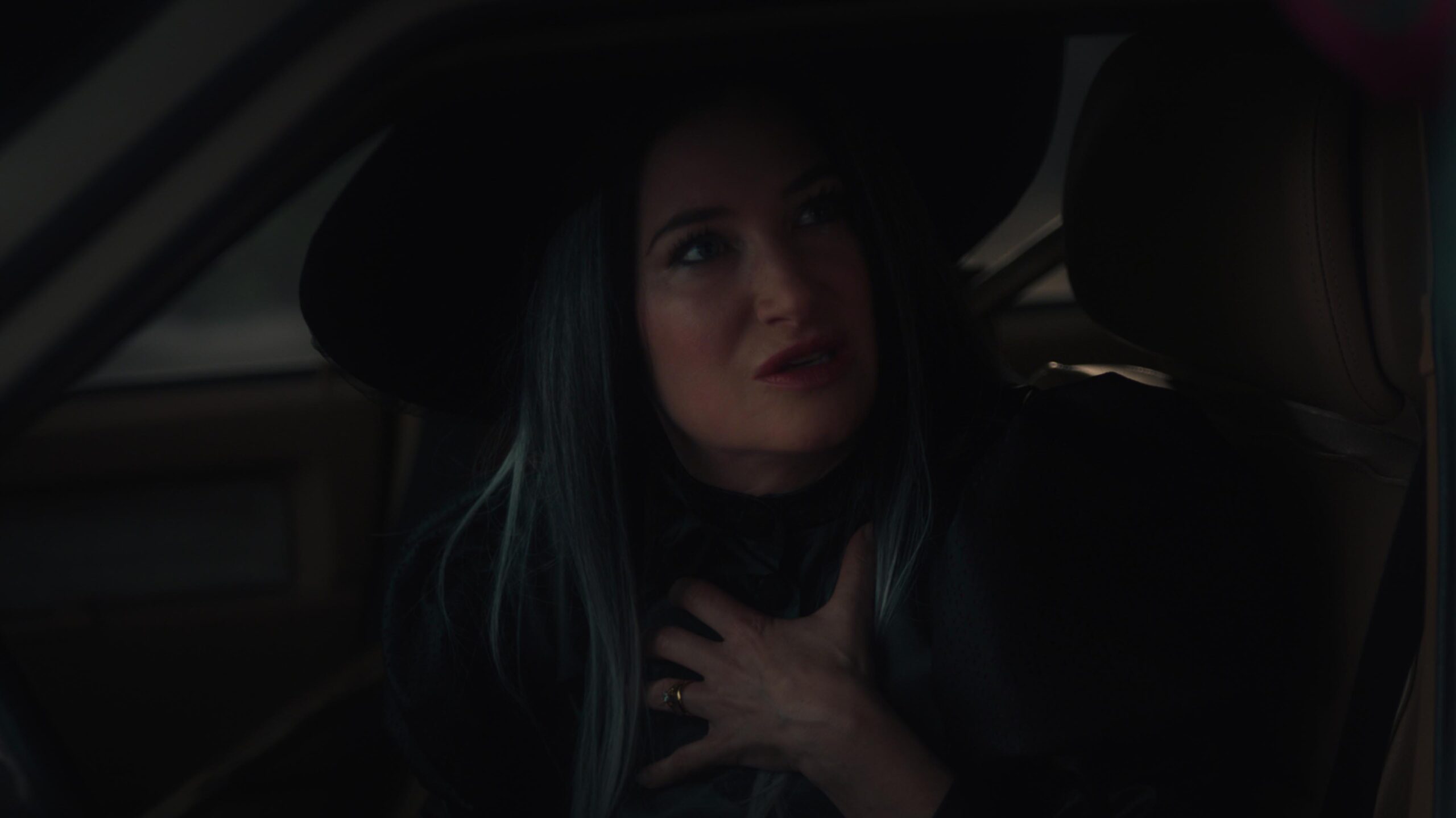 Kathryn Hahn come Agnes in WandaVision [tag: Kathryn Hahn] [credit: Marvel Studios; Copyright Marvel Studios 2020. All Rights Reserved; courtesy of Marvel Studios/Disney Italia]