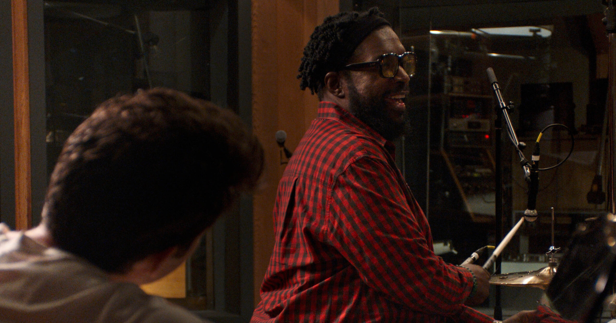 Questlove in Watch the Sound with Mark Ronson 1x05 [tag: Questlove ] [credit: courtesy of Apple]