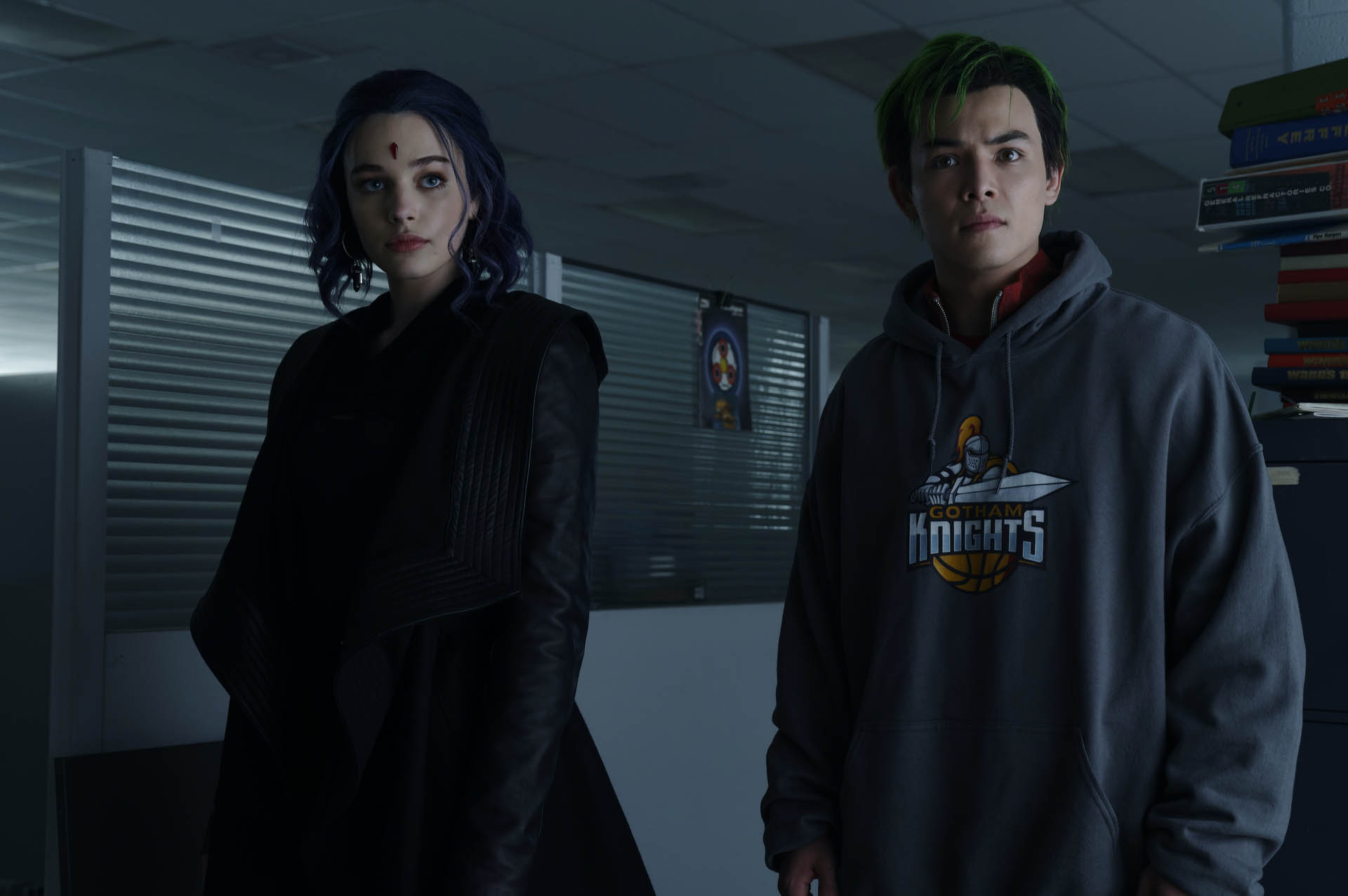 Teagan Croft, Ryan Potter in Titans 3x11 [credit: courtesy of HBO Max/WarnerMedia]