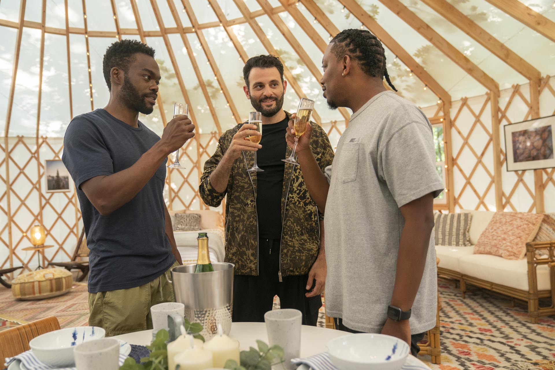 William Jackson Harper, Arian Moayed, Chris 'Comedian CP' Powell in Love Life 2x08 [credit: Sarah Shatz/HBO Max; courtesy of WarnerMedia]