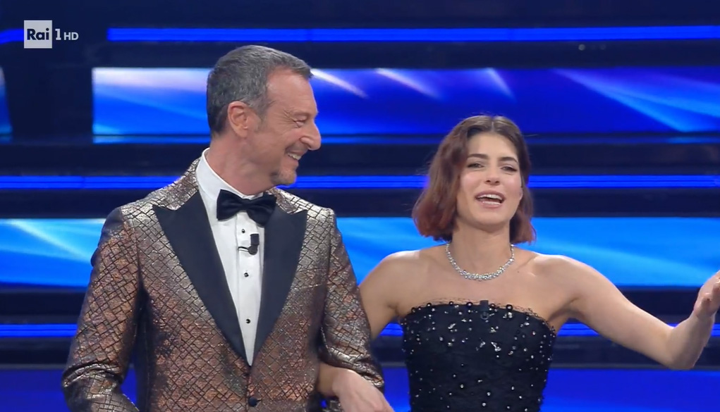 Sanremo 2022, 4a serata - Amadeus e Maria Chiara Giannetta