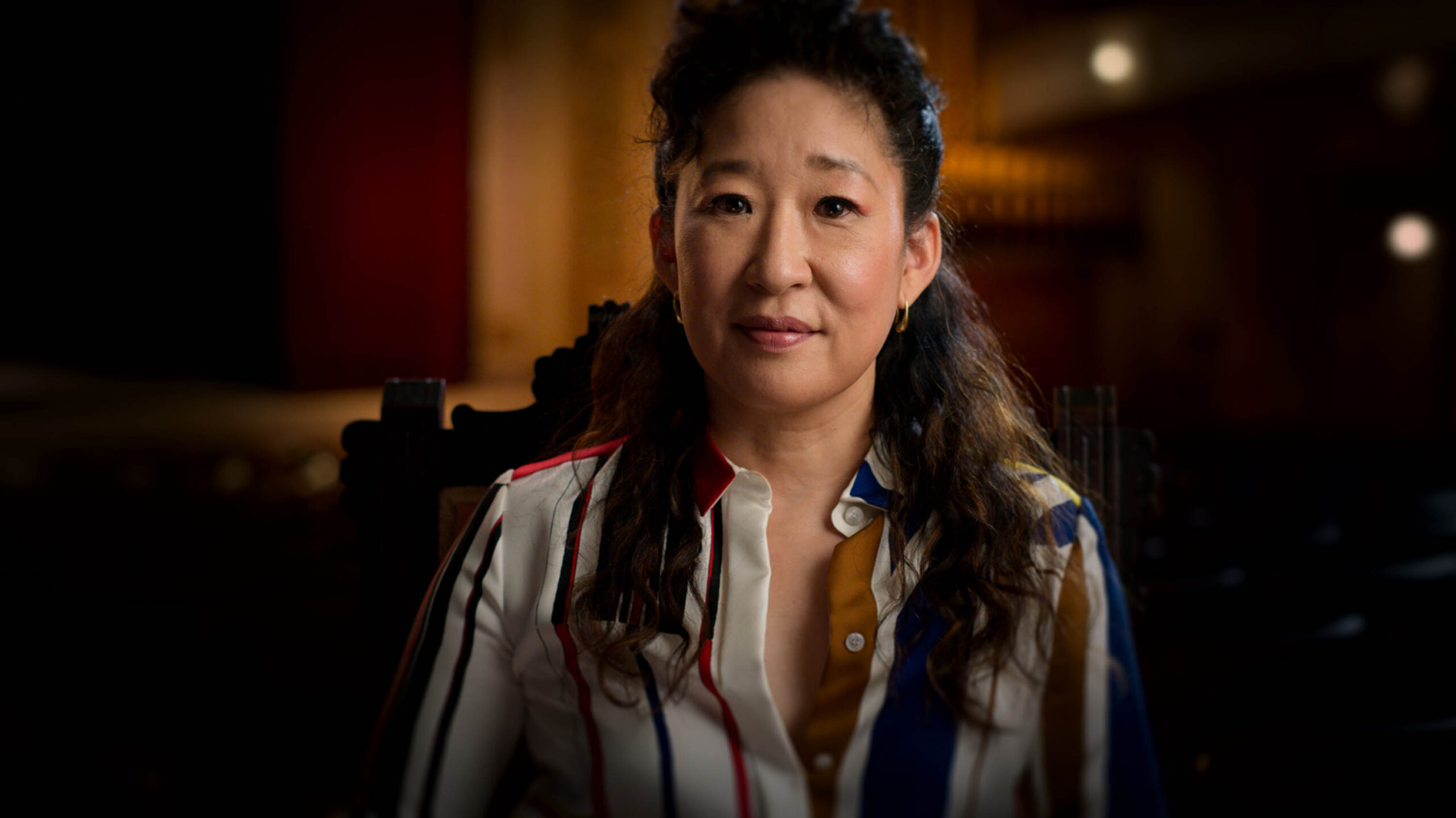 Sandra Oh in Dear... 2x02 [credit: courtesy of Apple]