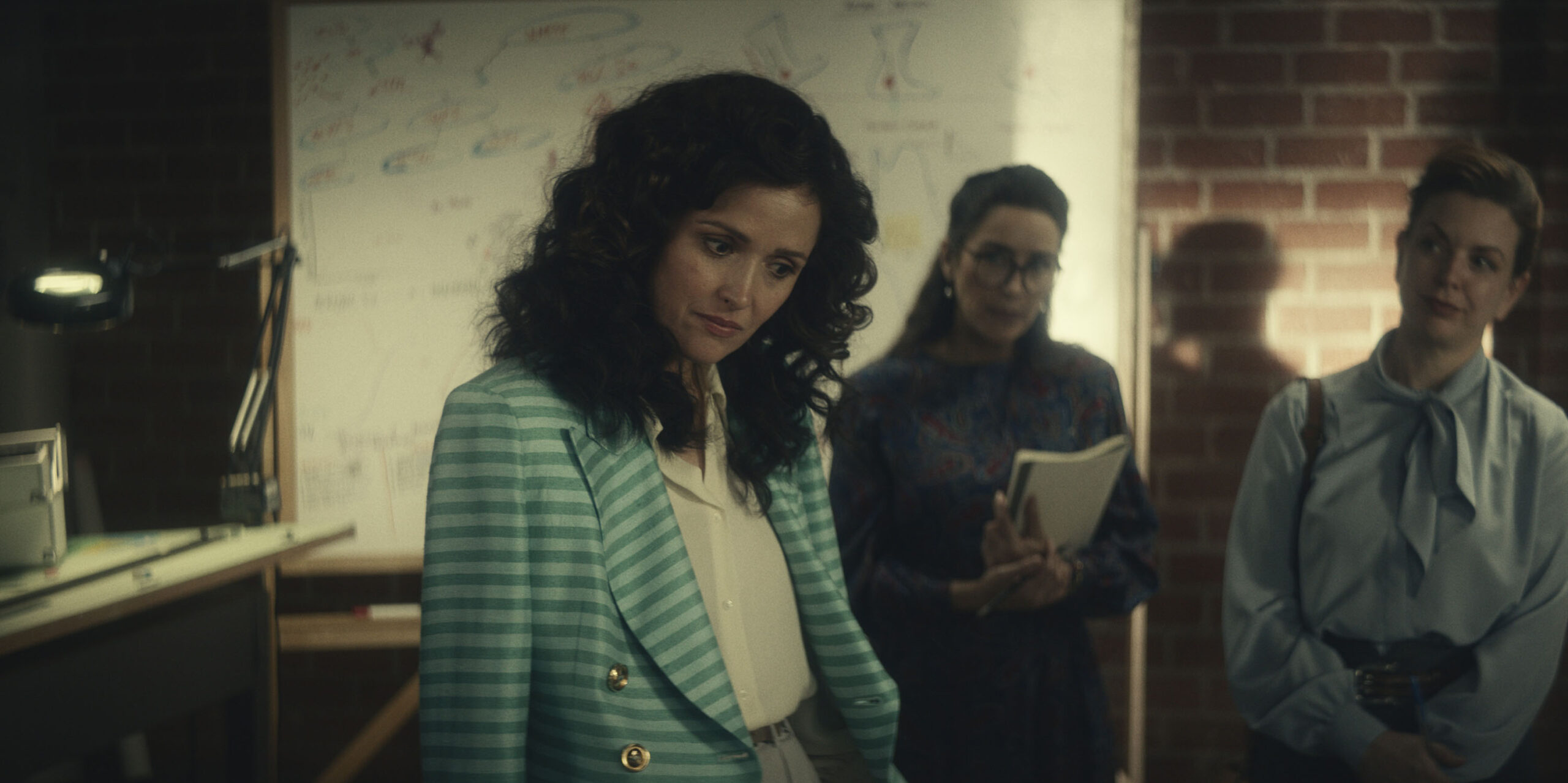 Rose Byrne in Physical 2x10 [credit: courtesy of Apple]