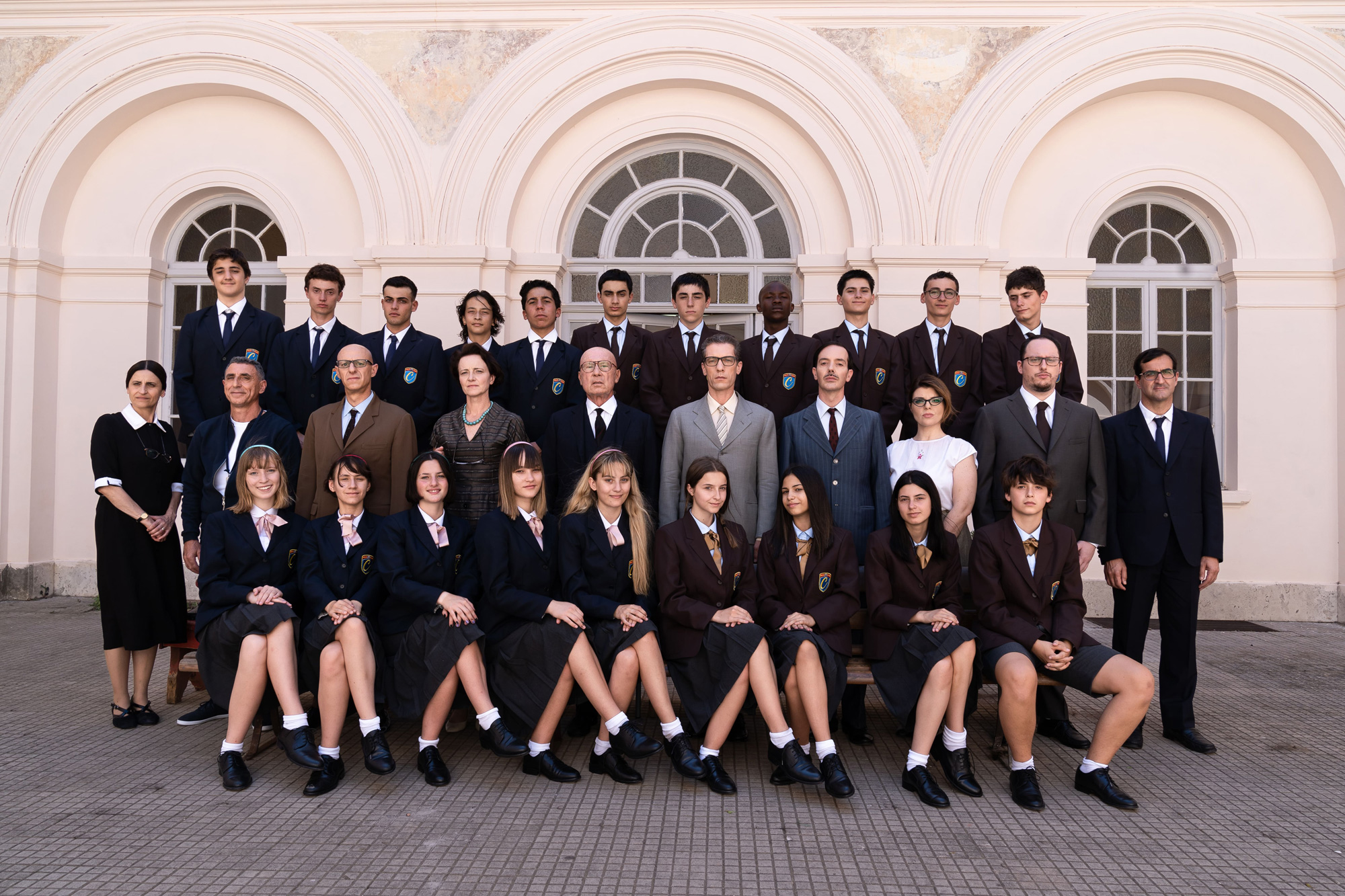 Gli studenti protagonisti di Il Collegio 7 - foto di classe [credit: courtesy of Ufficio Stampa RAI]