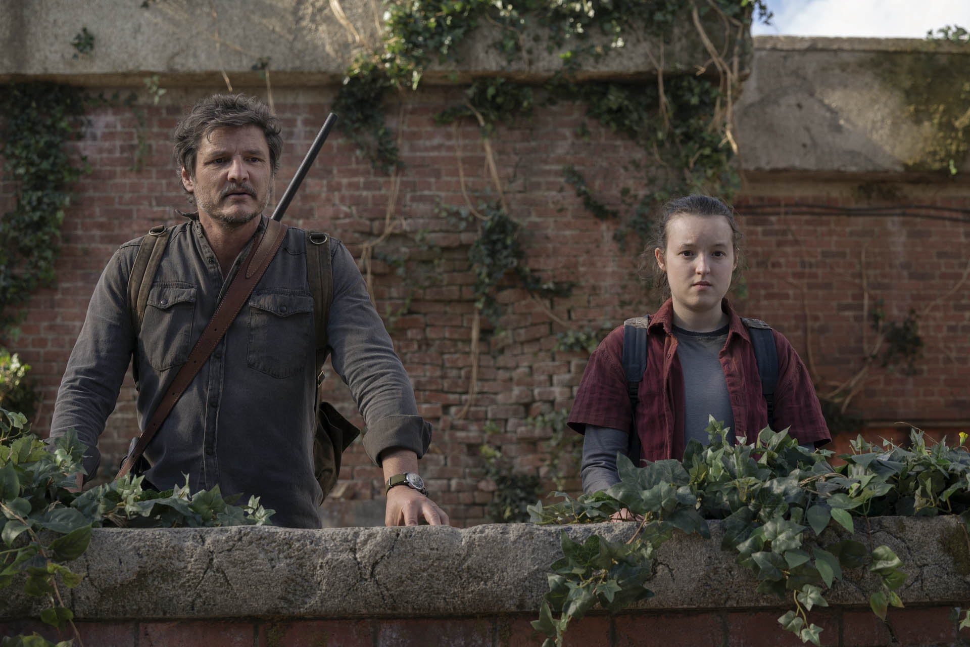 Pedro Pascal, Bella Ramsey in The Last of Us 1x09 [credit: Liane Hentscher/HBO; courtesy of Warner Media]