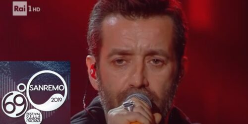 Sanremo 2019, Daniele Silvestri canta 'Argento vivo'