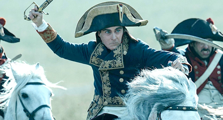 focus di Joaquin Phoenix come Napoleone nel film Napoleon