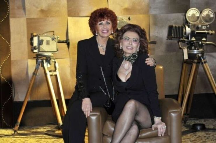 Sophia Loren con sua sorella Maria Scicolone