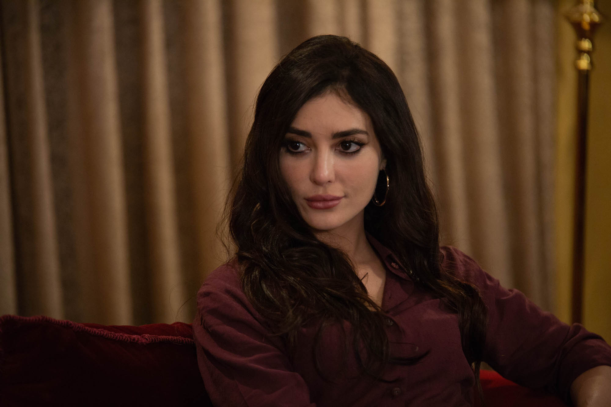 Melike Yalova (Müjgan Hekimoglu) in Terra Amara 3 (27 novembre 2023 su Canale 5) [credit: Toprak Ruzgar; courtesy of Mediaset]