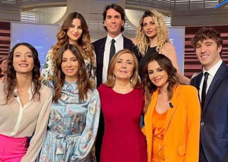 Barbara Palombelli con la sua squadra di aiutanti