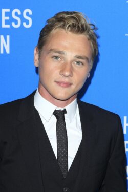 Locandina Ben Hardy