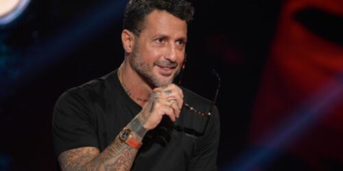 Fabrizio Corona, avete mai visto la fidanzata? È bellissima