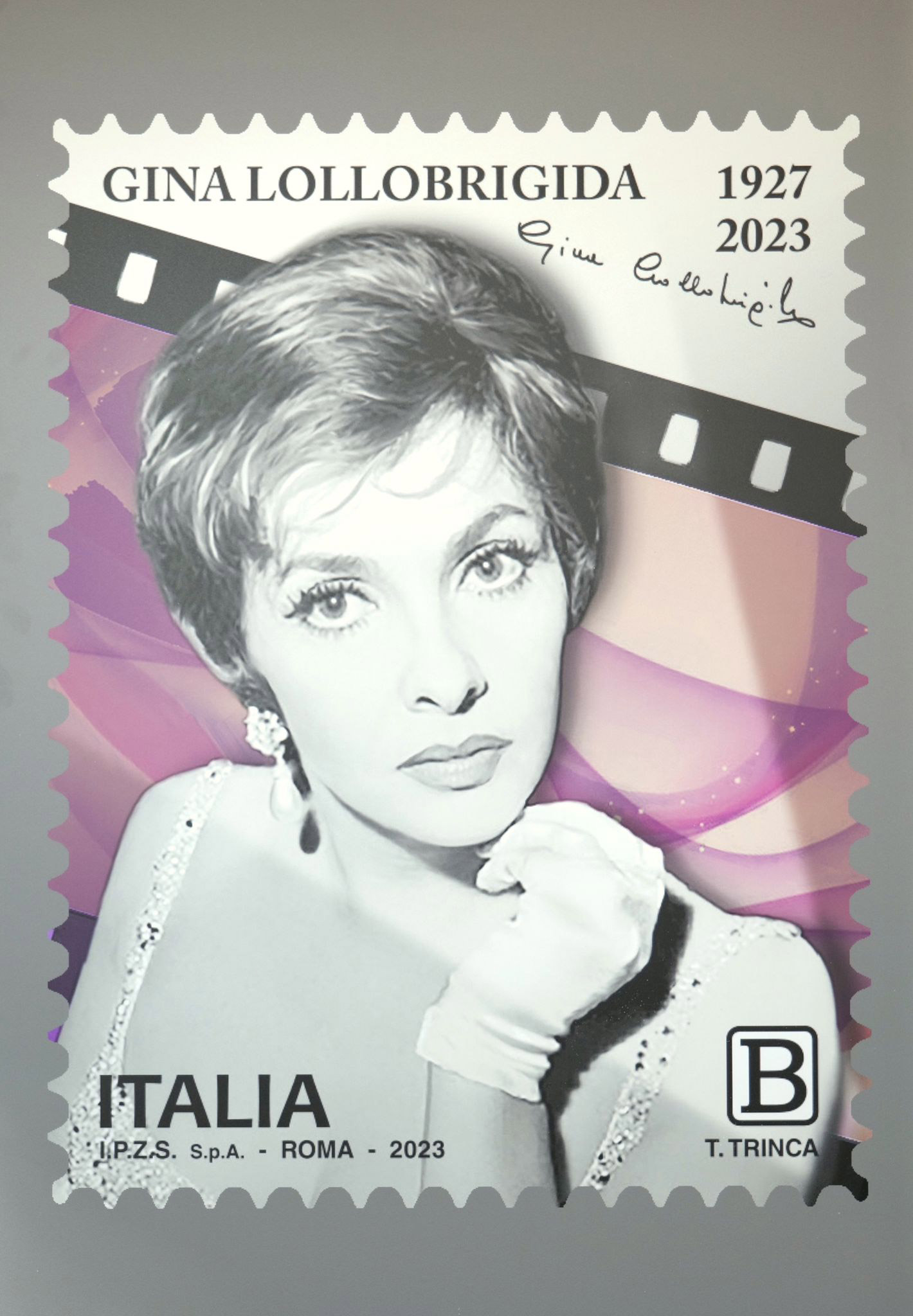 Gina Lollobrigida francobollo presentato a Venezia 80 (2)