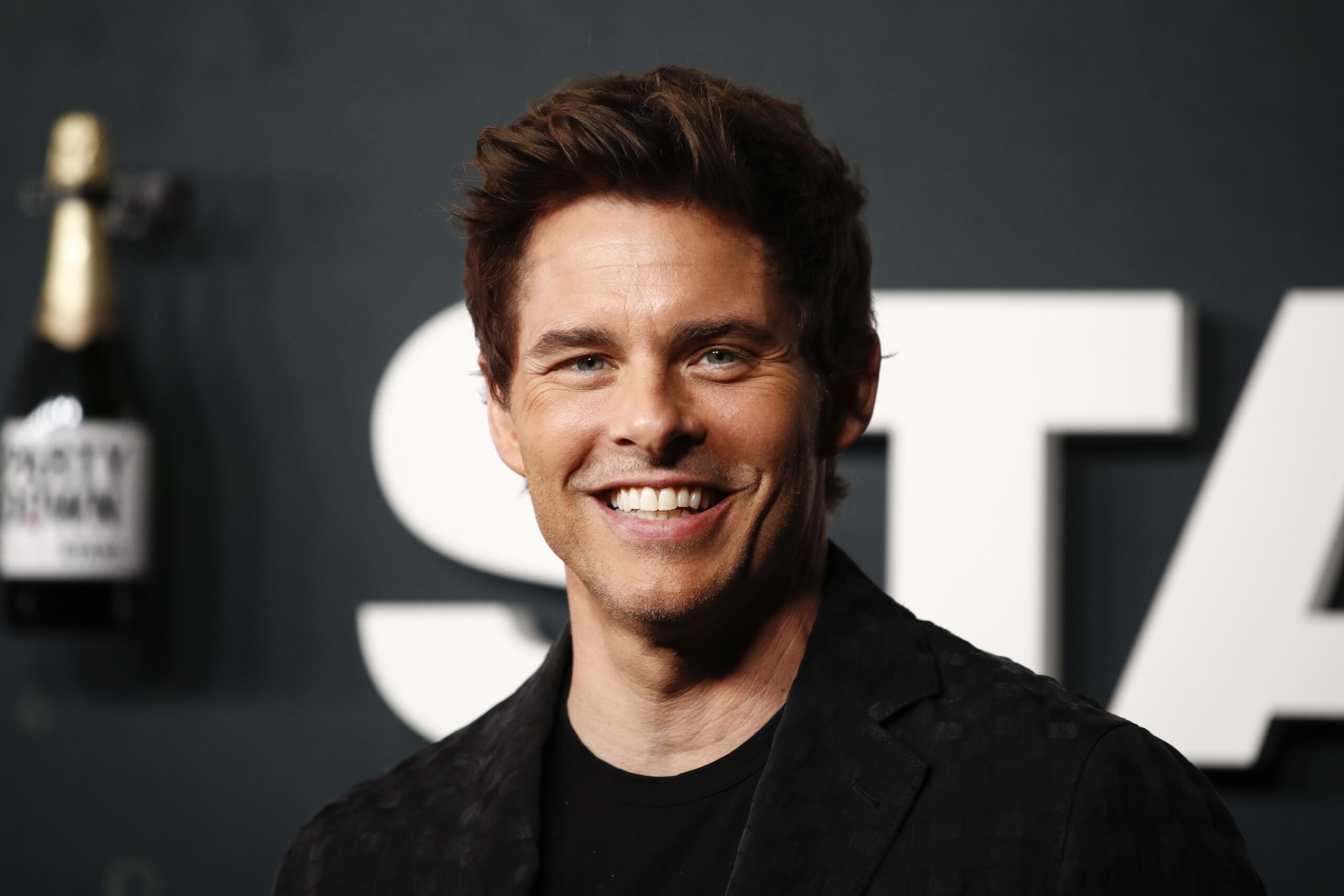 L'attore americano James Marsden alla premiere della stagione 3 di 'Party Down' al Regency Bruin Theatre in Los Angeles, California, USA, il 22 Febbraio 2023. [credit: EPA/Caroline Brehman]