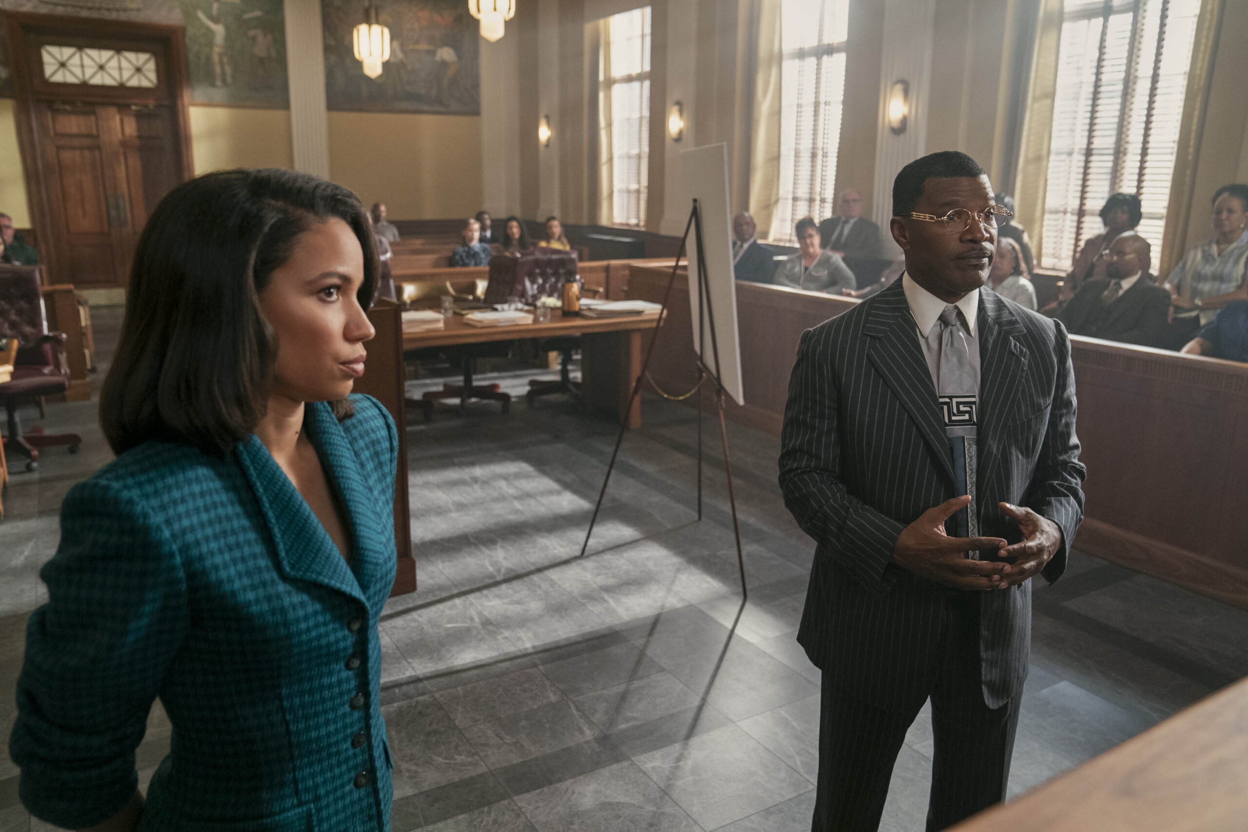 Jurnee Smollett come Mame Downes e Jamie Foxx come Willie Gary in The Burial [credit: Skip Bolen; Copyright Amazon Cintent Services LLC; courtesy of Prime Video]