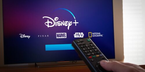 Disney Plus, stop agli account condivisi: da quando e per chi inizia il blocco