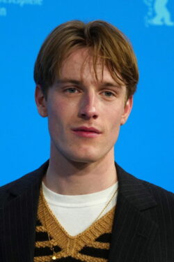 Locandina Louis Hofmann