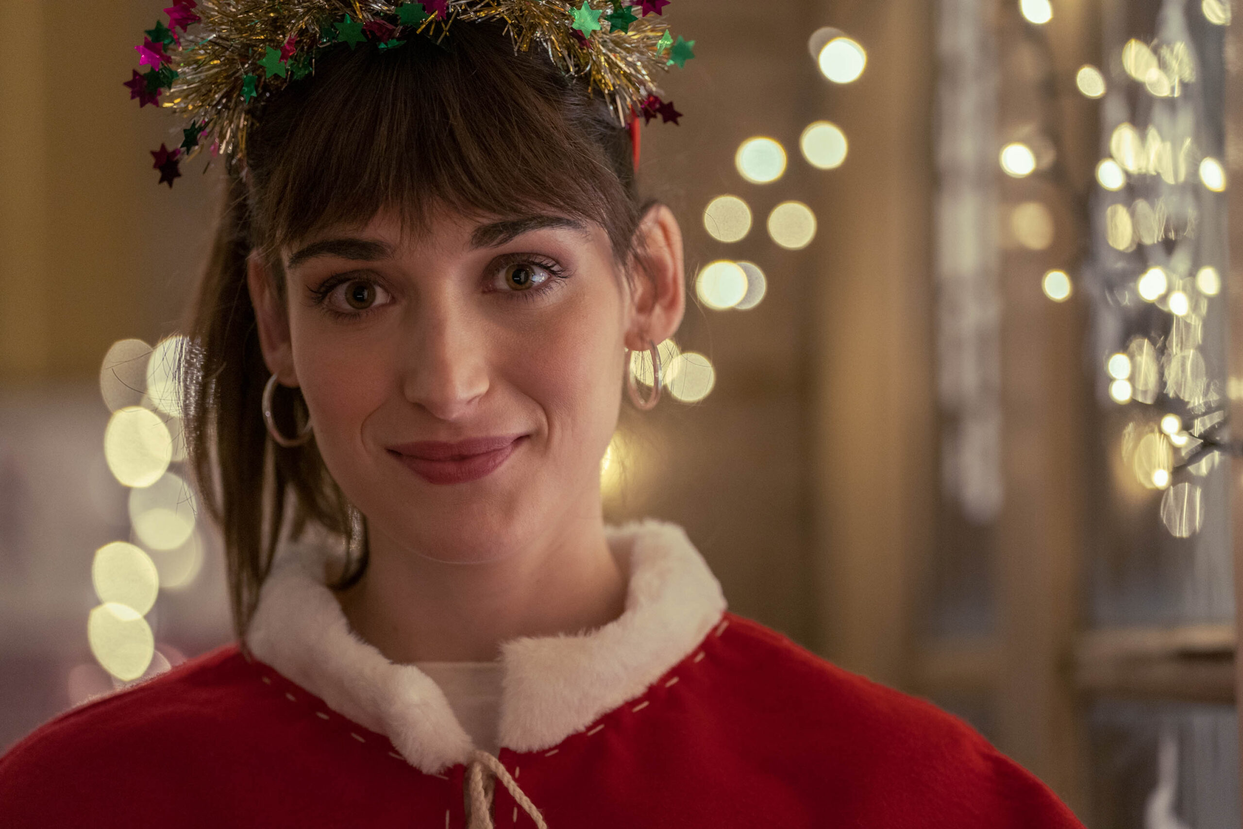 Pilar Fogliati in Odio il Natale 2x04 [credit: courtesy of Netflix]