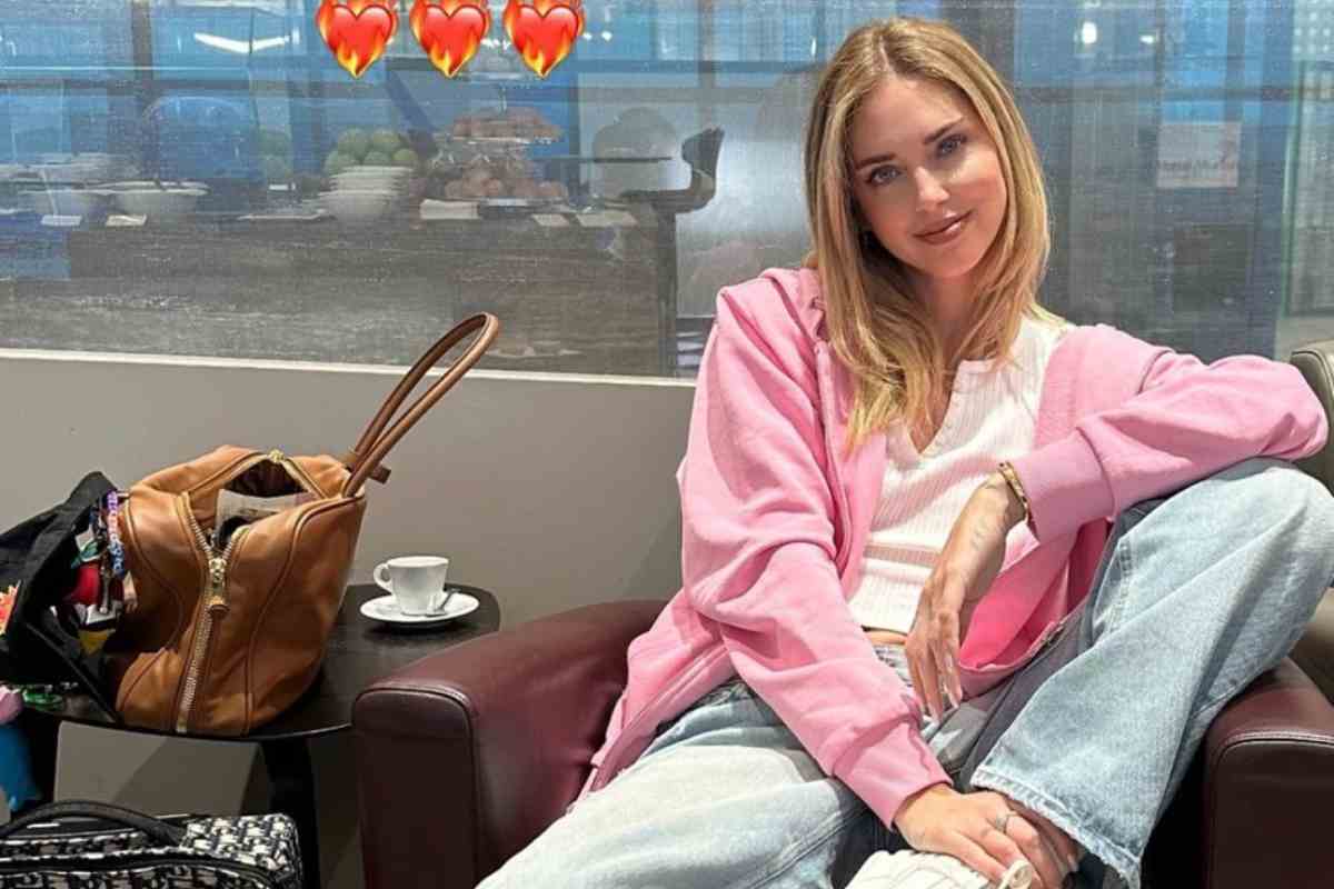 Chiara Ferragni, come si è presentata a scuola alla festa figlio: guardata da tutti