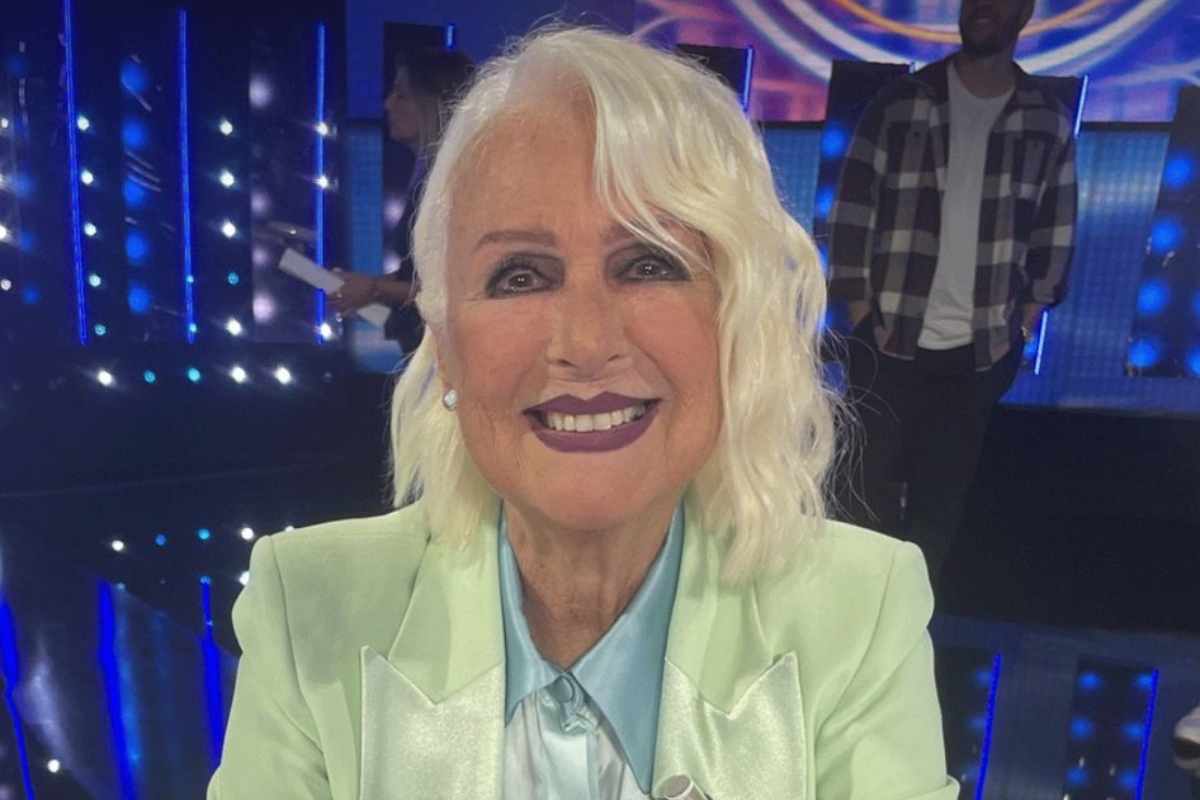 Tale e Quale Show 2024: Loretta Goggi lascia, ecco chi prende Carlo Conti al suo posto